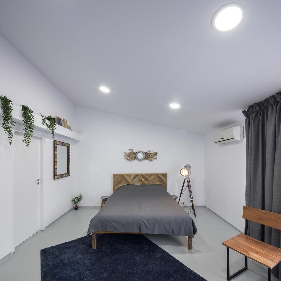 Omega House Hotel Bucharest Bilik gambar
